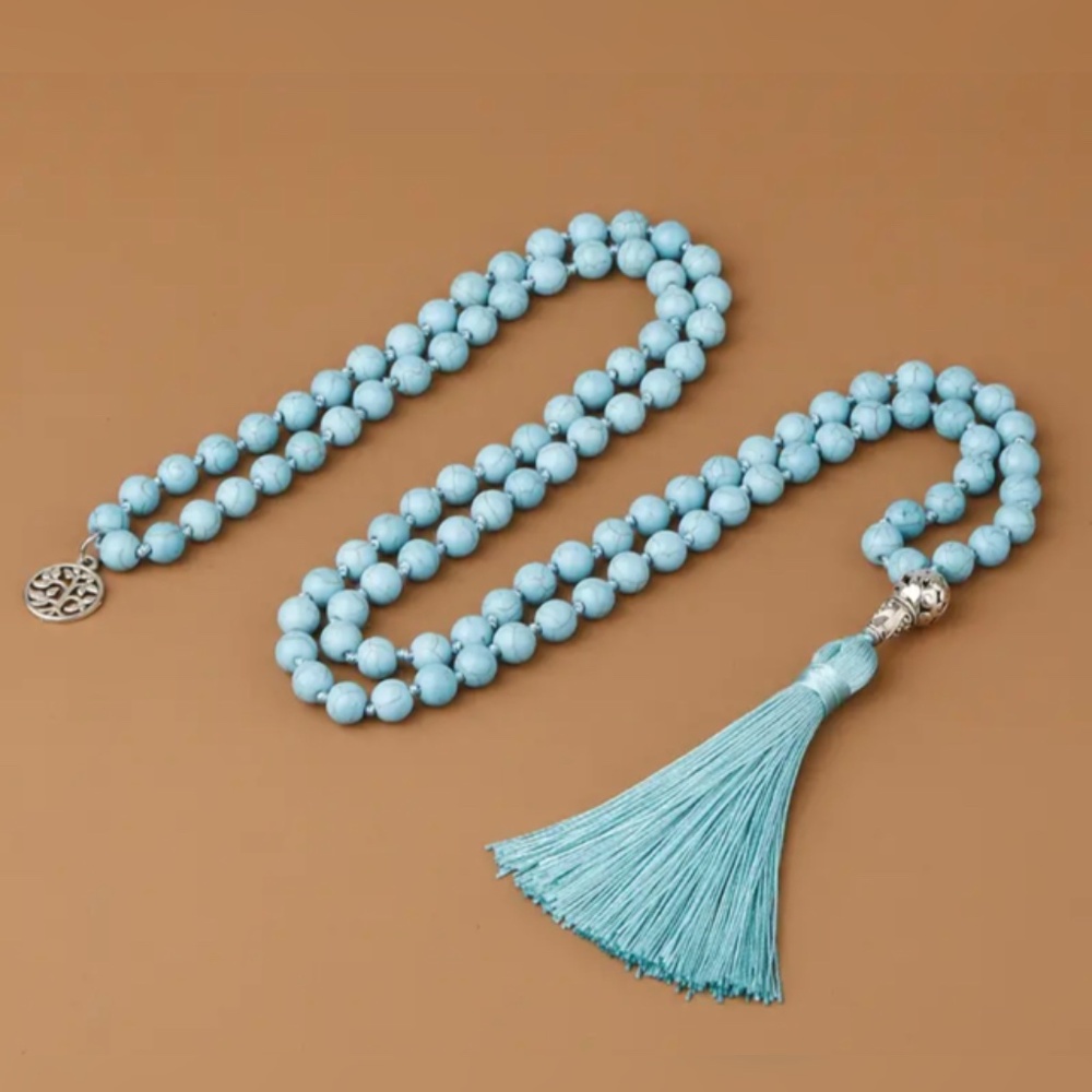 NWT 108 BEADS  HANDCRAFTED KNOTTED NATURAL BLUE TURQUOISE SILK PENDANT  NECKLACE